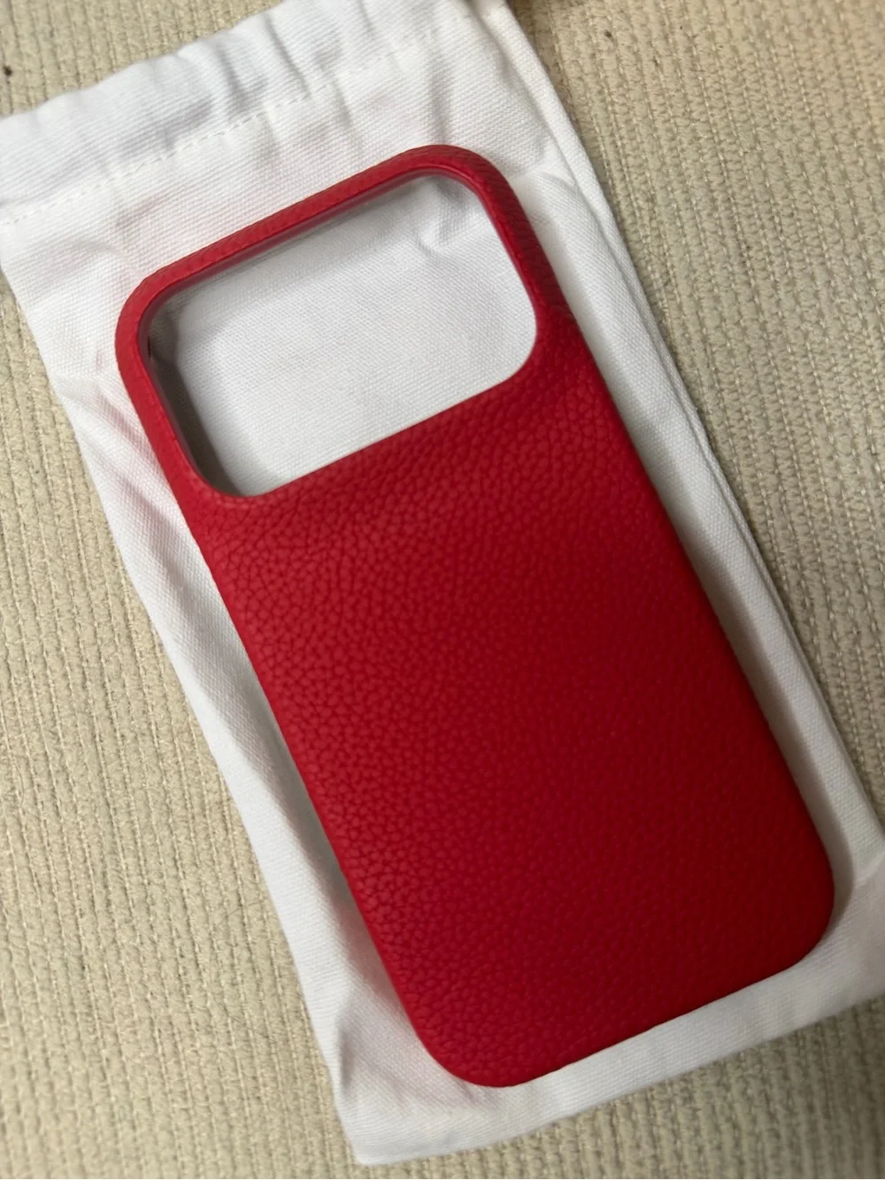 Insérif Red Pebble Texture Personalized Snap Case - iPhone 17 Pro